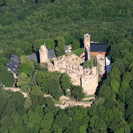 Schloss Auerbach Kleine Apartment Bensheim