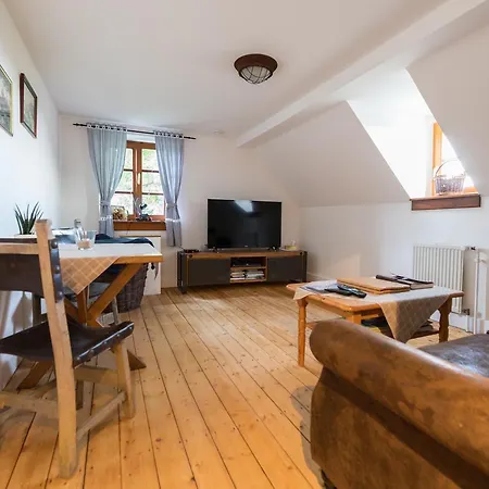 Schloss Auerbach Kleine Apartman *